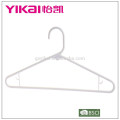 Bulk PP Kunststoff Hose / Hemd / Rock Kleiderbügel in China in weißer Farbe